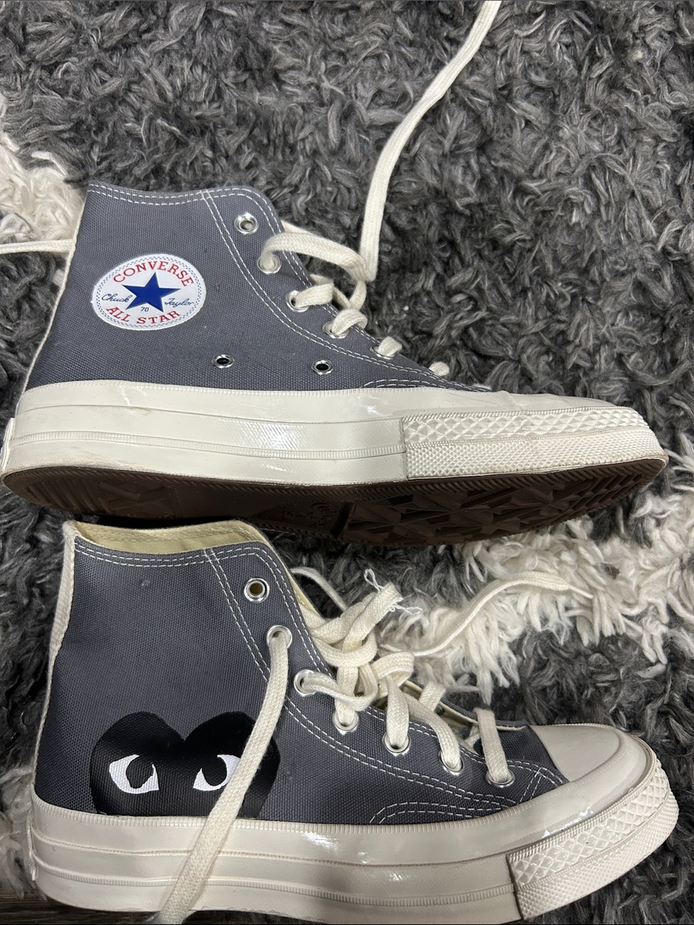 Comme des Garçons Converse Gray High-Top Sneakers with Play Heart  Mens 5 W 7